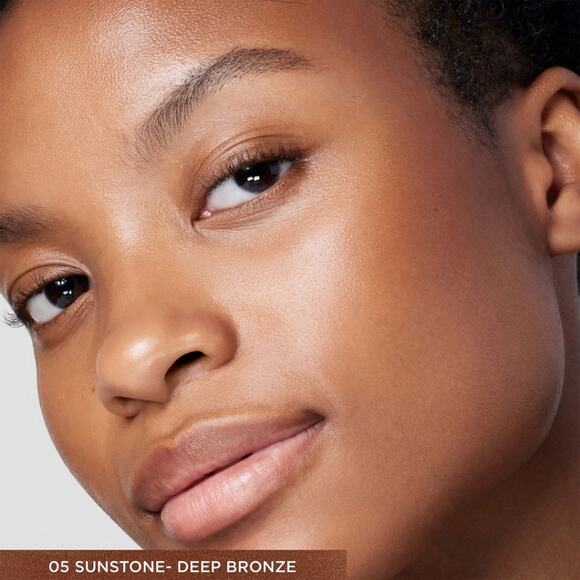 Laura Mercier Tinted Moisturizer Bronzer in Sunstone - Picture 3 of 9